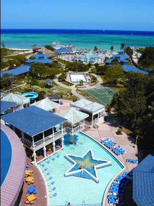 Breezes Trelawny Hotel Trewlany Beach