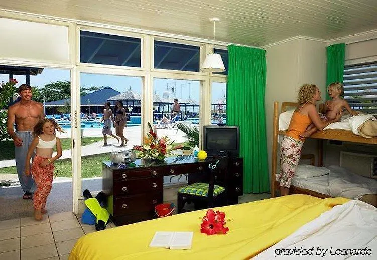 Breezes Trelawny Hotel Trewlany Beach