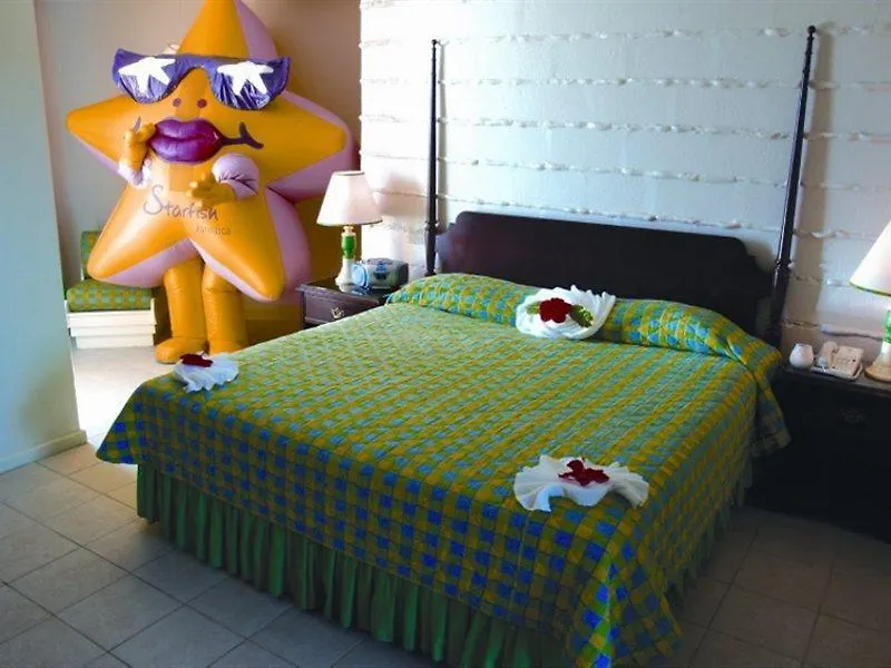 Breezes Trelawny Hotel Trewlany Beach