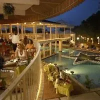 Breezes Trelawny Hotel Trewlany Beach 3*,